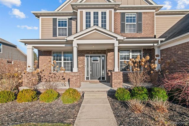 1526 Hickory Ridge Court, Canton, MI 48187