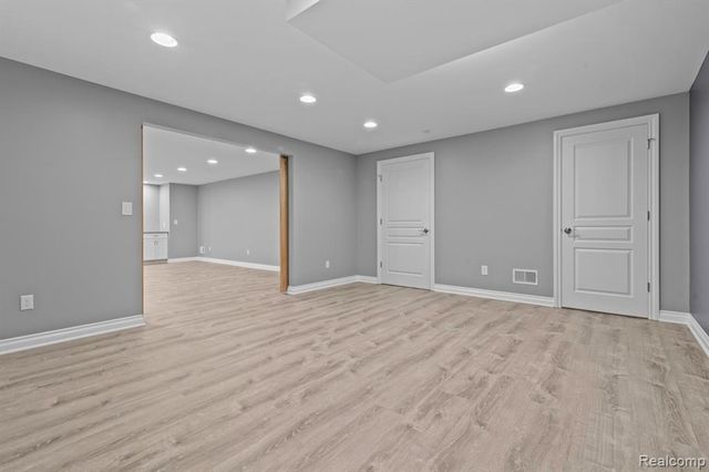 1526 Hickory Ridge Court, Canton, MI 48187