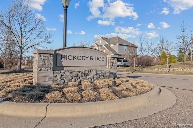 1526 Hickory Ridge Court, Canton, MI 48187