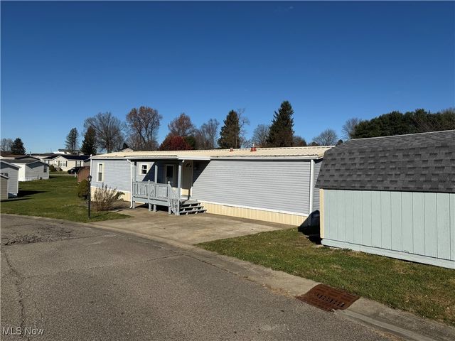253 Lara Drive, South Zanesville, OH 43701