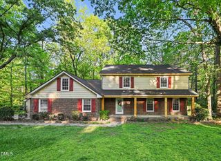 8700 Cliff Top Court, Raleigh, NC 27613