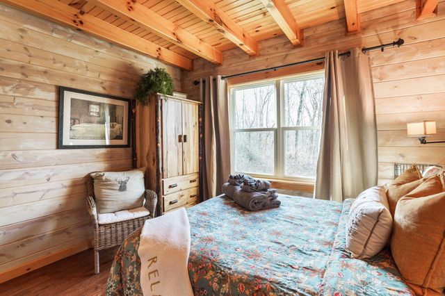 13480 Big Cola Road, Rockbridge, OH 43149