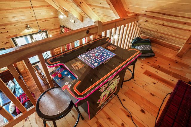 13480 Big Cola Road, Rockbridge, OH 43149