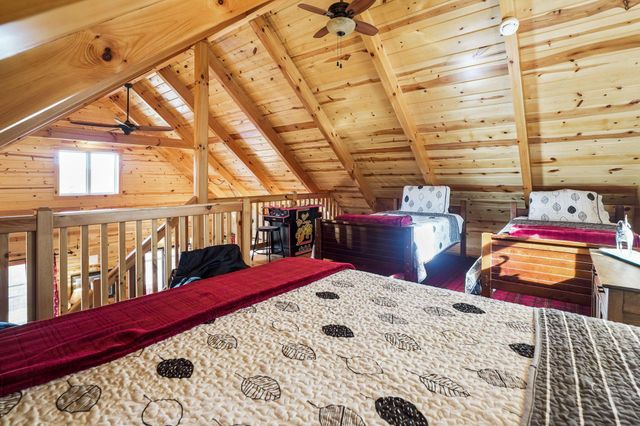 13480 Big Cola Road, Rockbridge, OH 43149