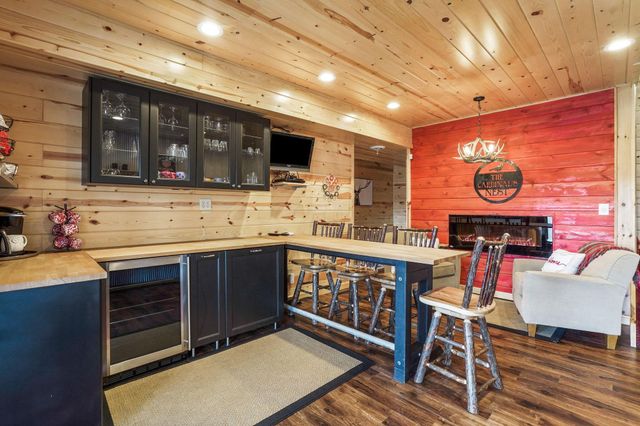 13480 Big Cola Road, Rockbridge, OH 43149