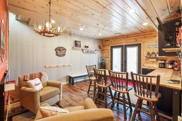 13480 Big Cola Road, Rockbridge, OH 43149