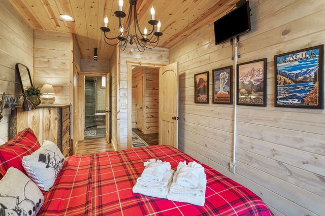 13480 Big Cola Road, Rockbridge, OH 43149