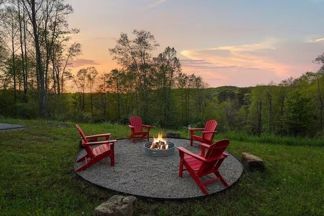 13480 Big Cola Road, Rockbridge, OH 43149