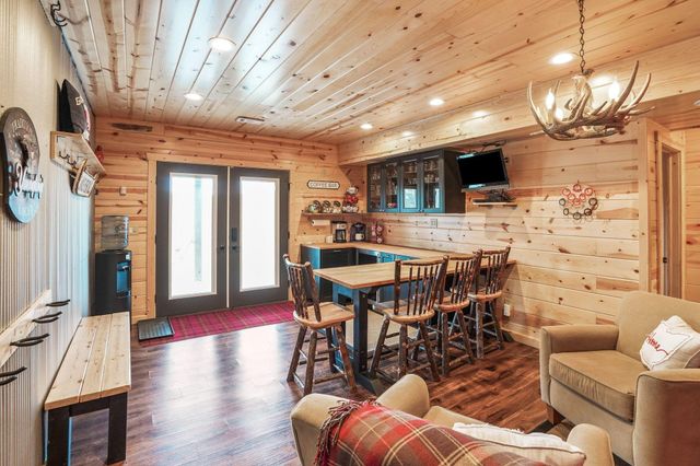 13480 Big Cola Road, Rockbridge, OH 43149