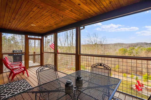 13480 Big Cola Road, Rockbridge, OH 43149