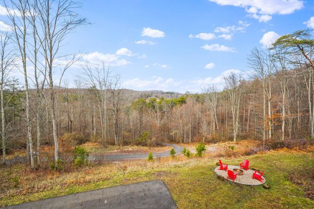 13480 Big Cola Road, Rockbridge, OH 43149