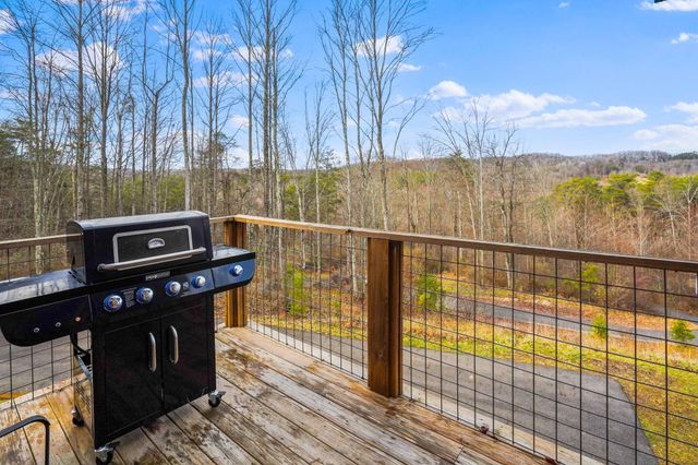 13480 Big Cola Road, Rockbridge, OH 43149