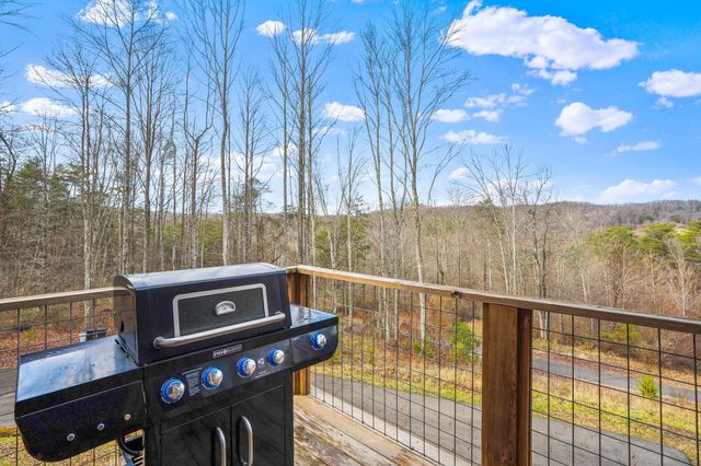 13480 Big Cola Road, Rockbridge, OH 43149