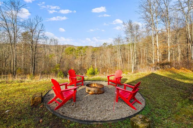 13480 Big Cola Road, Rockbridge, OH 43149