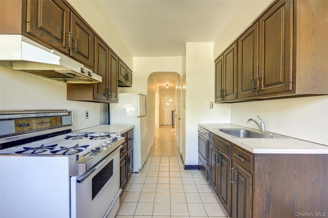 50-35 207th Street, Bayside, NY 11364