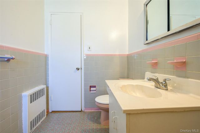50-35 207th Street, Bayside, NY 11364
