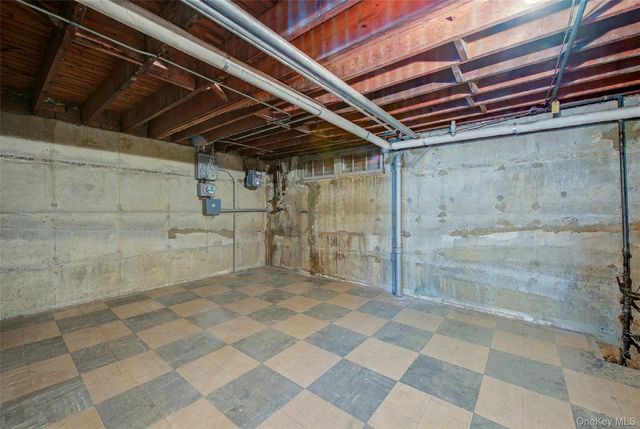 50-35 207th Street, Bayside, NY 11364