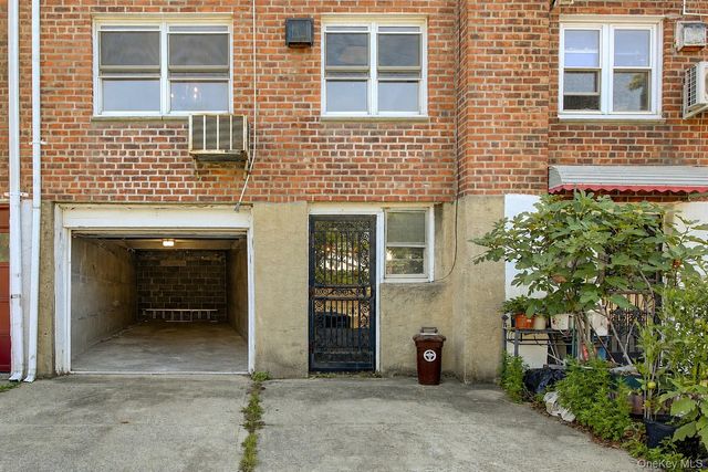 50-35 207th Street, Bayside, NY 11364