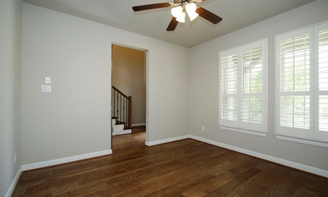 57 Sunrise Crest Trail, Tomball, TX 77375