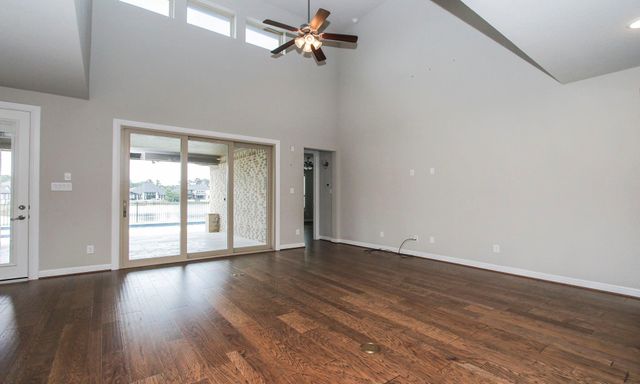 57 Sunrise Crest Trail, Tomball, TX 77375