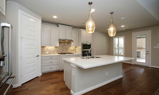 57 Sunrise Crest Trail, Tomball, TX 77375