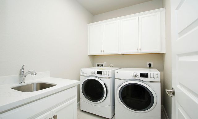 57 Sunrise Crest Trail, Tomball, TX 77375