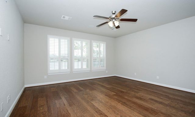 57 Sunrise Crest Trail, Tomball, TX 77375
