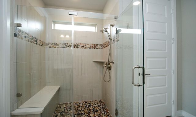 57 Sunrise Crest Trail, Tomball, TX 77375
