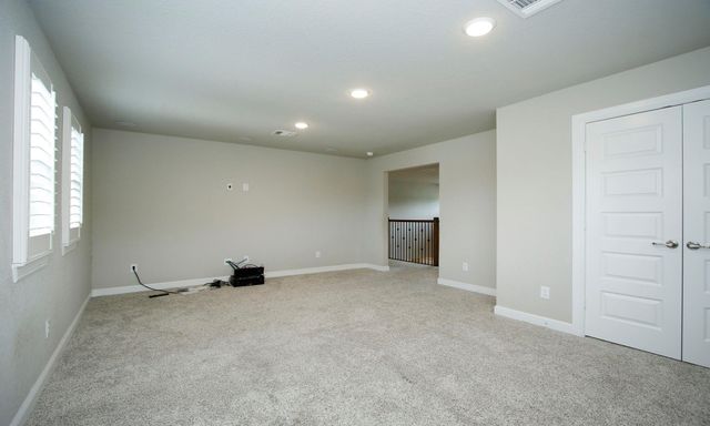 57 Sunrise Crest Trail, Tomball, TX 77375