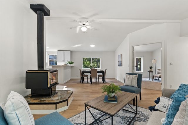 10223 Glenwood Road SW, Port Orchard, WA 98367