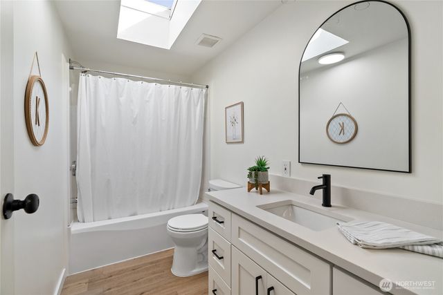 10223 Glenwood Road SW, Port Orchard, WA 98367