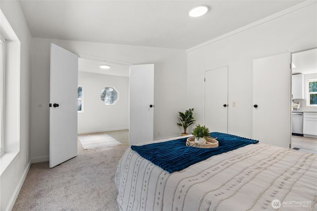 10223 Glenwood Road SW, Port Orchard, WA 98367