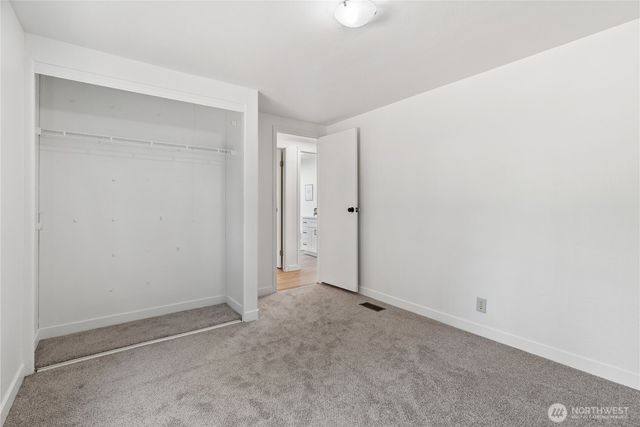 10223 Glenwood Road SW, Port Orchard, WA 98367