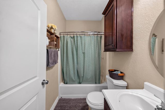 19110 PINEDALE CIRCLE, Flint, TX 75762