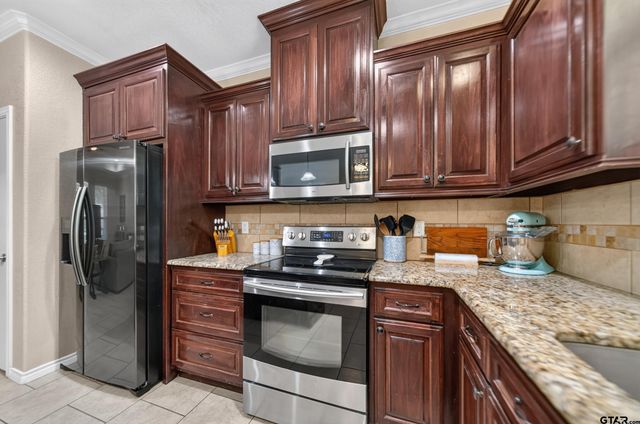19110 PINEDALE CIRCLE, Flint, TX 75762