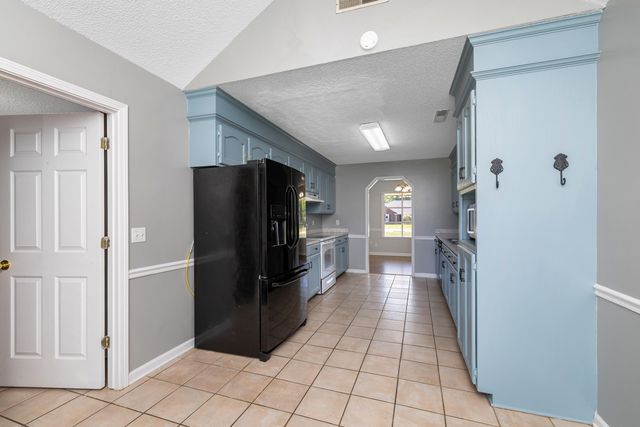 2605 Nicholson Drive, Sumter, SC 29150