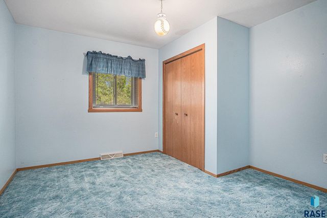 805 College Ave N Avenue N, Wessington Springs, SD 57382