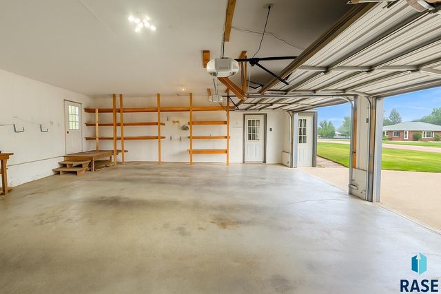 805 College Ave N Avenue N, Wessington Springs, SD 57382