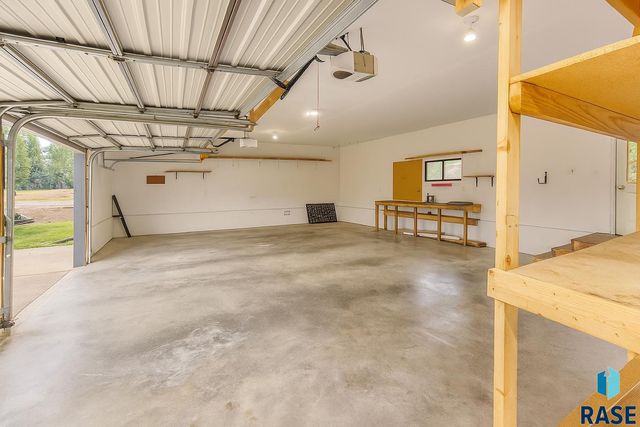 805 College Ave N Avenue N, Wessington Springs, SD 57382