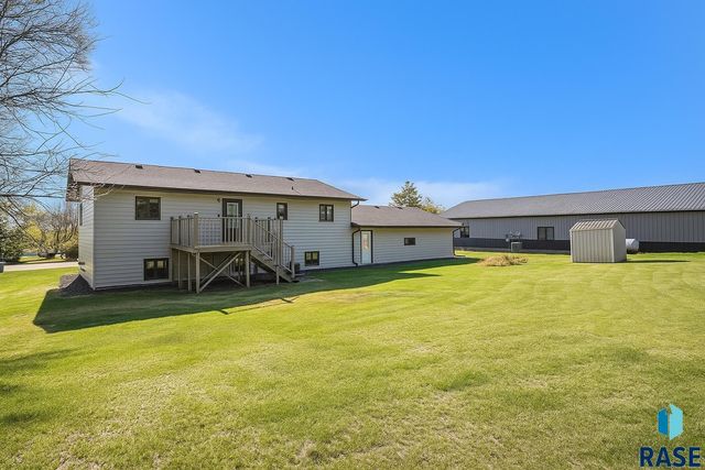 805 College Ave N Avenue N, Wessington Springs, SD 57382