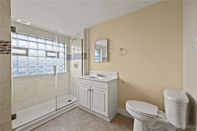 42 Jasper Drive, Amherst, NY 14226