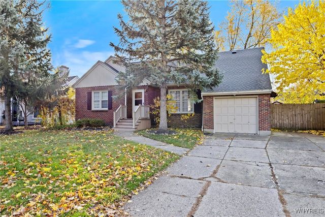 42 Jasper Drive, Amherst, NY 14226