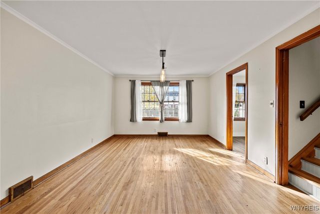 42 Jasper Drive, Amherst, NY 14226