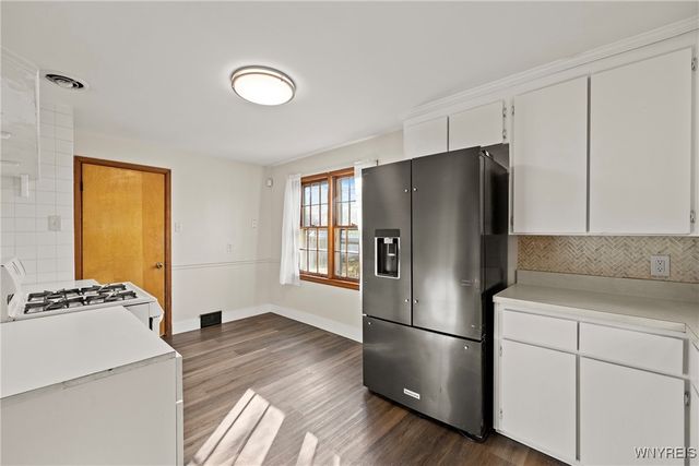 42 Jasper Drive, Amherst, NY 14226