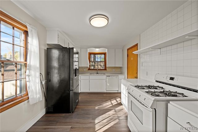 42 Jasper Drive, Amherst, NY 14226