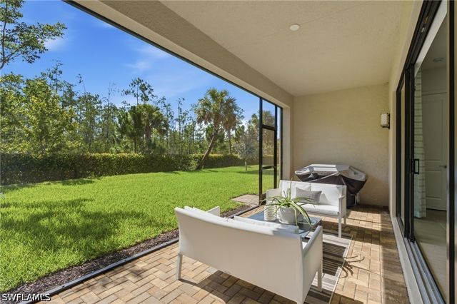20374 Fair Oak LN, Estero, FL 33928