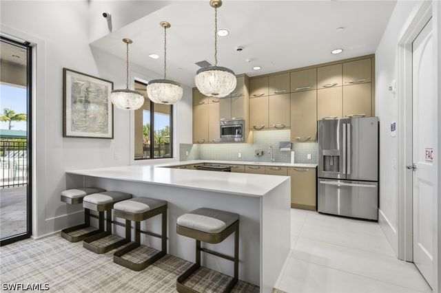 20374 Fair Oak LN, Estero, FL 33928