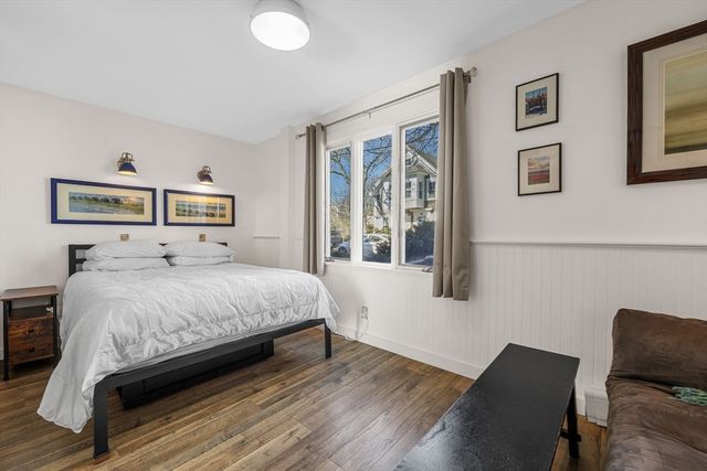 495 Commercial St 11, Provincetown, MA 02657