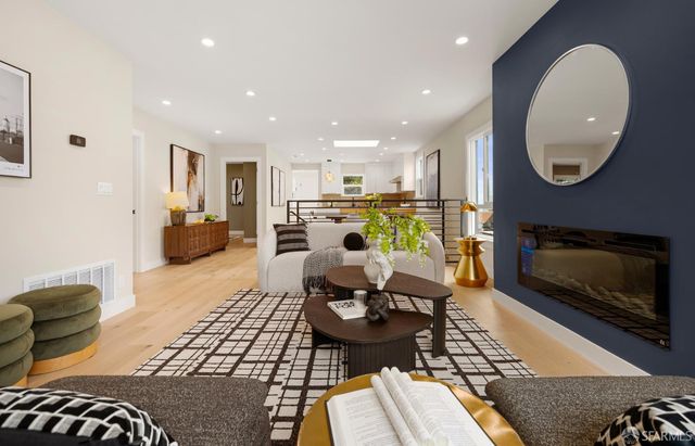 830 Mount Vernon Avenue, San Francisco, CA 94112