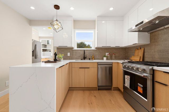 830 Mount Vernon Avenue, San Francisco, CA 94112